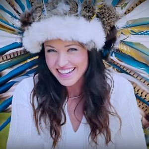 Natasha ST-PIER : l'Acadie s'élève contre son clip !