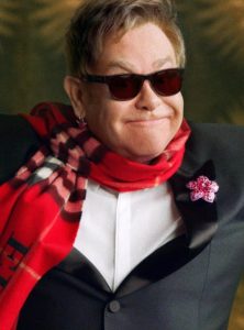 Elton JOHN revient en duo avec...