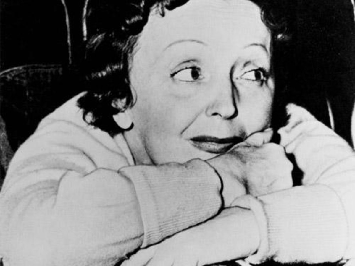 Chanson De Piaf En 6 Lettres Edith PIAF : son compagnon a refusé de l'épouser parce qu'elle était  catholique ! - Melody TV