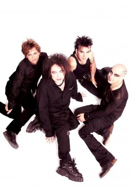 THE CURE : come-back dans les bacs