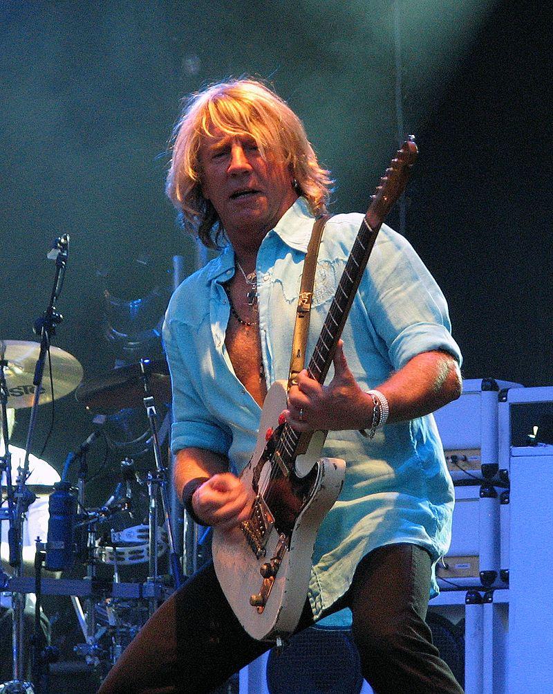 STATUS QUO : le guitatiste Rick PARFITT est décédé