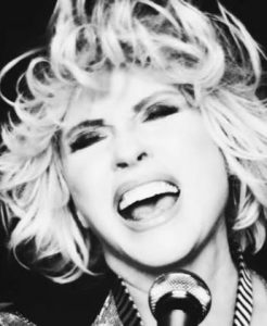 BLONDIE dévoile son nouveau clip