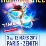 "Holiday On Ice" met le temps en suspens