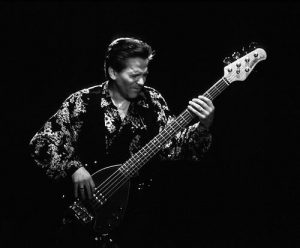 TOTO : mort du bassiste Mike PORCARO