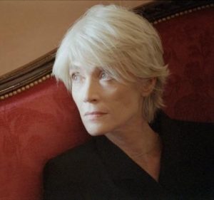 Françoise HARDY met fin à sa carrière : "Je ne veux plus chanter"