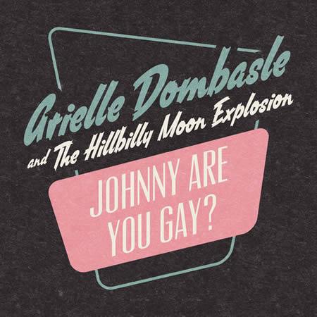 Arielle DOMBASLE se demande si Johnny est gay