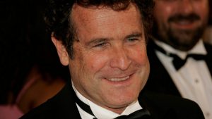 Johnny CLEGG reporte sa venue en France pour suivre un traitement prolongé contre son cancer