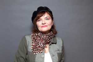 Joyeux anniversaire à Diane TELL qui fête ses 62 ans