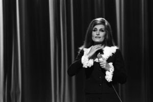 Dalida - Pour ne pas vivre seul une chanson triste ou d'espoir ?