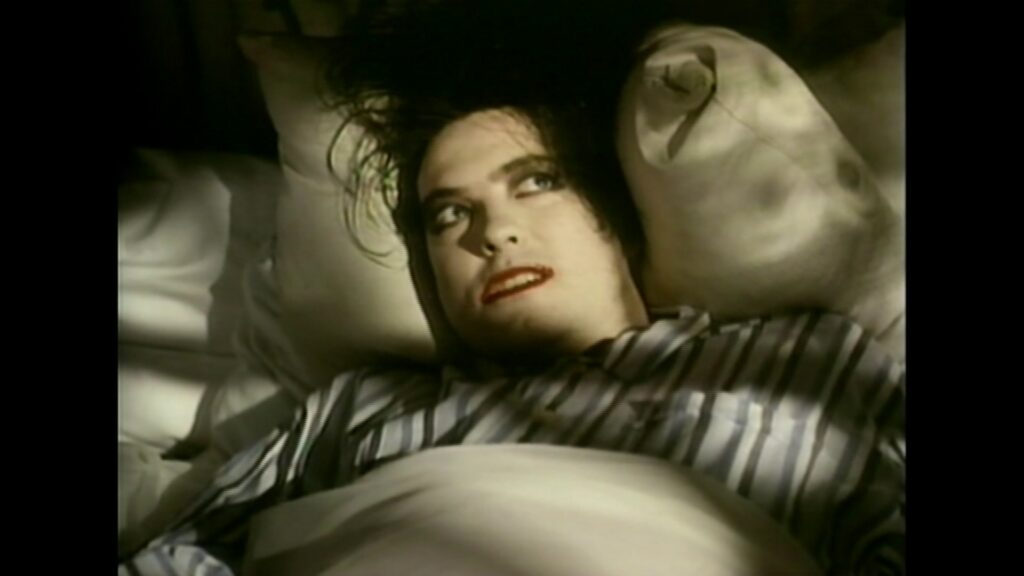 LULLABY - THE CURE (1989)