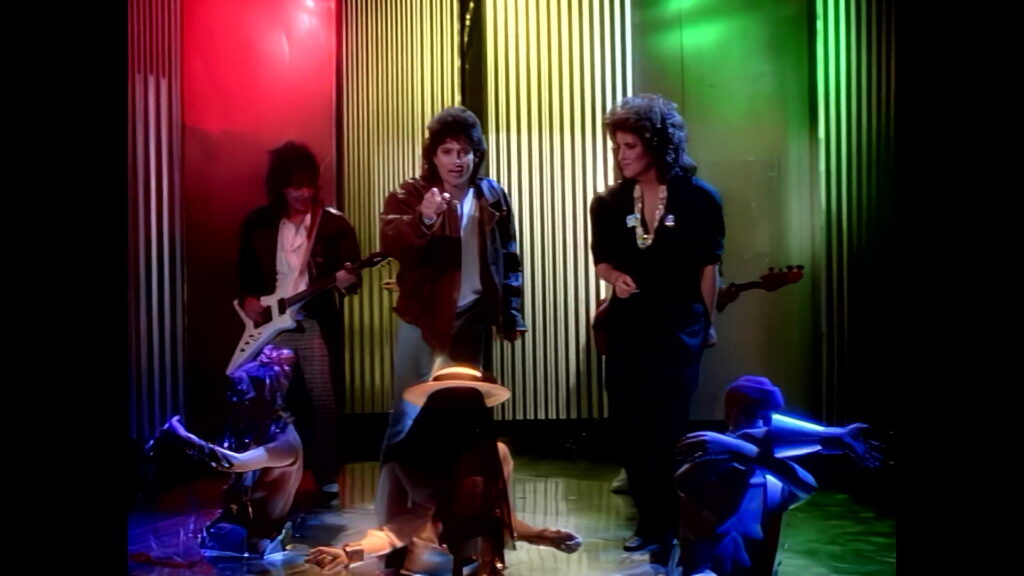 NOTHING'S GONNA STOP US NOW - STARSHIP (1987)