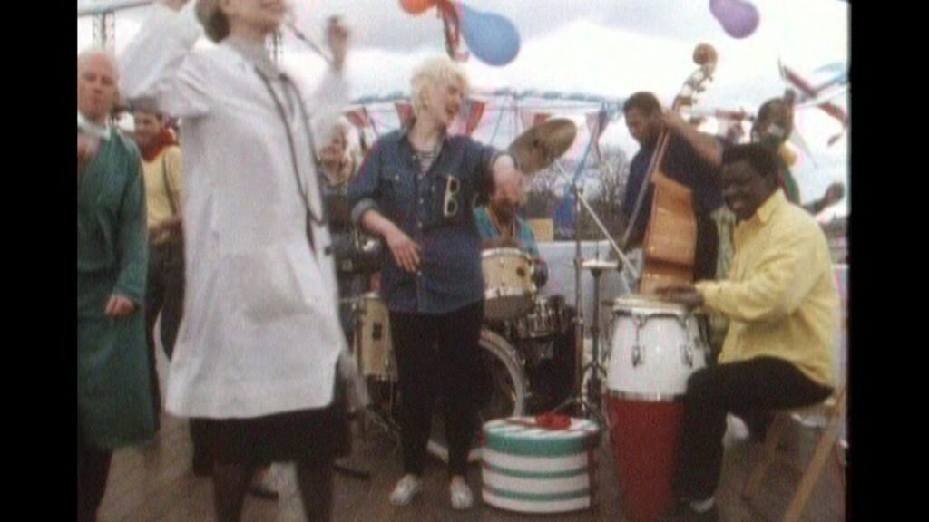 SALLY - CARMEL (1986)