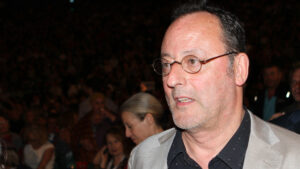 Jean Reno se confie sur Jade Hallyday : cette question sur Johnny qui ne le quitte pas
